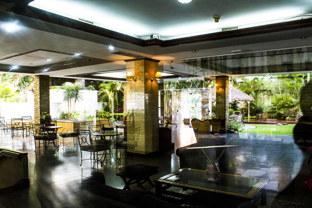 Apart Hotel TOBOROCHI Santa Cruz de La Sierra Exterior foto